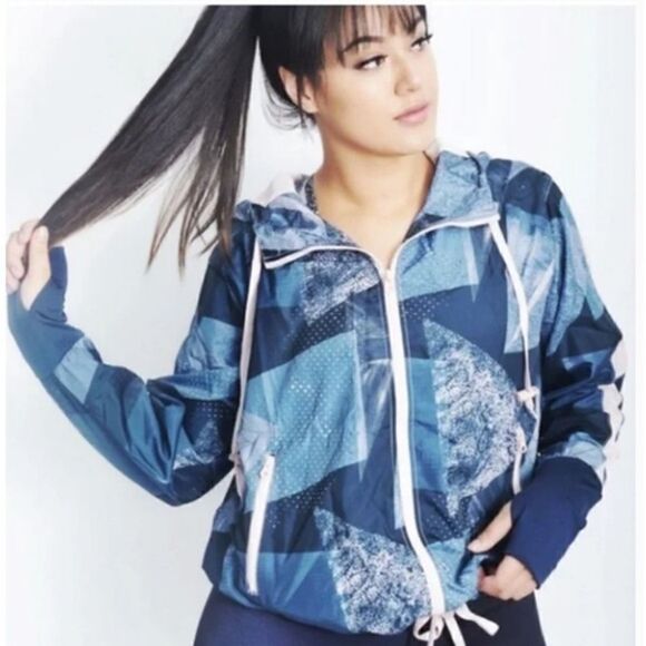 Zyia Blue & Pink Geometric Windbreaker Jacket - Picture 1 of 8